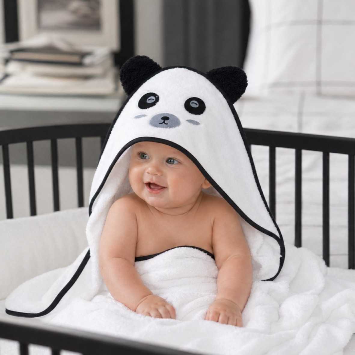 Cape de bain Dreamsoft "Nuit à Soho" - Blanc et noir