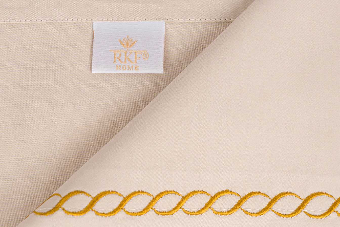 Satin de coton : Tout savoir sur cette trame prestigieuse